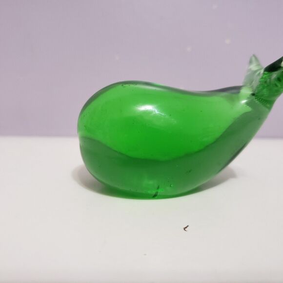 Whale Art Glass Green Figurine Paperweight Home Office Decor 3"×2" - Picture 4 of 9